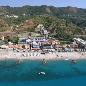 oasi-azzurra-village.sicilyhotelsitaly.net/